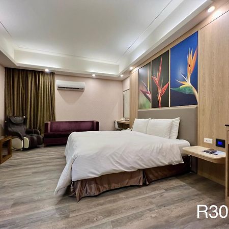 Cigar Motel Tajnan Kültér fotó
